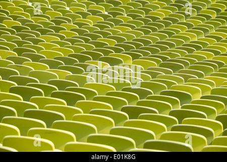 Detail der leere Sitze im Olympiastadion in München Stockfoto