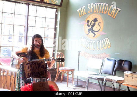 New Orleans, USA. Die gefleckte Katze Musik Club Frenchmen Street Stockfoto