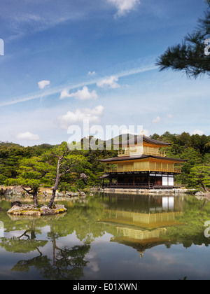 Kinkaku-Ji, Tempel des goldenen Pavillons. Rokuon-Ji, Zen-buddhistischen Tempel in Kyoto, Japan. Stockfoto
