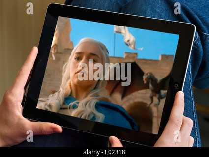 Gerade "Game of Thrones" auf ein Apple iPad Tablet-computer Stockfoto