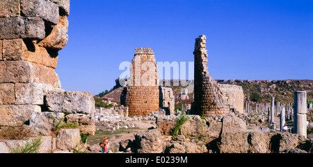 Römische und hellenistische Stadttor antiken Perge Türkei Stockfoto