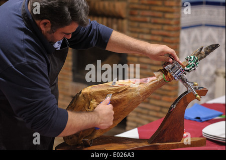 Jamon Iberico im Hotel Restaurante Carvajal, Torrejon el Rubio, Cáceres, Extremadura, Spanien, Europa Stockfoto