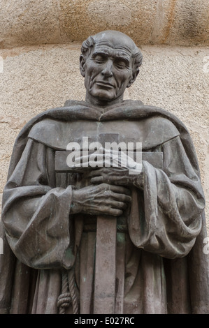 San Pedro de Alcantara-Statue in Cáceres, Extremadura, Spanien, Europa Stockfoto