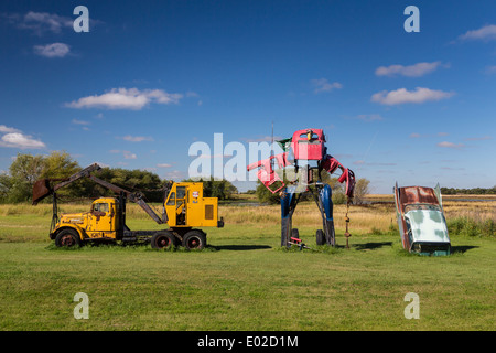 Metall-Skulpturen auf der Autobahn in der Nähe von Gervais, Saskatchewan, Kanada. Stockfoto