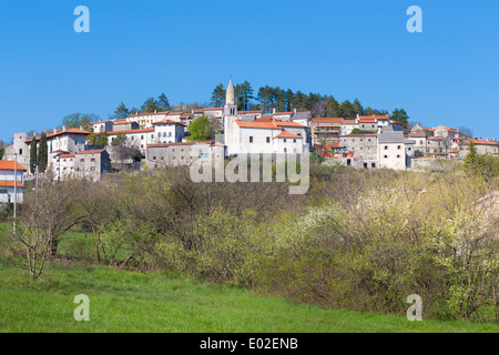 Dorf von Stanjel, Slowenien, Europa. Stockfoto