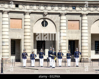Ändern der Guard, Stockholm Palast oder Schloss, Kungliga Slottet, Stockholms Slott, Altstadt, Gamla Stan Stockfoto
