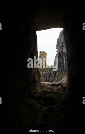 Innen St. Govan Kapelle Ausschau, Pembrokeshire, West Wales Stockfoto