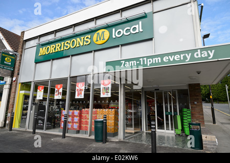 Das Exterieur des ein Safeway Supermarkt in Sutton Coldfield, West Midlands. Stockfoto