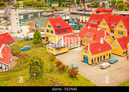 UK, Windsor, Legoland, ein Familien-Freizeit-Park, Lego Häuser. Stockfoto