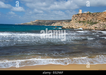 Goldener Sandstrand, Ghajn Tuffieha Bay, nördliche Malta, Europa. Stockfoto