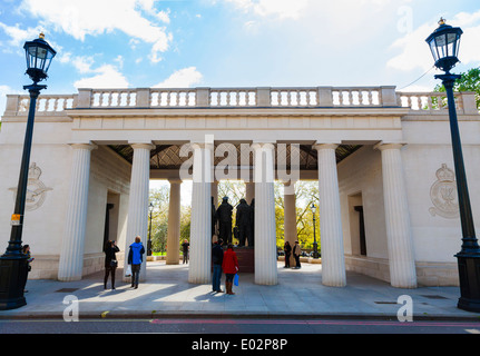 Bomber-Befehl-Denkmal in Green Park in London. Stockfoto