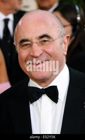 Los Angeles, USA. 16. Januar 2006. (Dpa) - britische Schauspieler Bob Hoskins nach dem 63. Annual Golden Globe Awards im Beverly Hilton Hotel in Los Angeles, USA, 16. Januar 2006 kommt. Foto: Hubert Boesl/Dpa/Alamy Live News Stockfoto