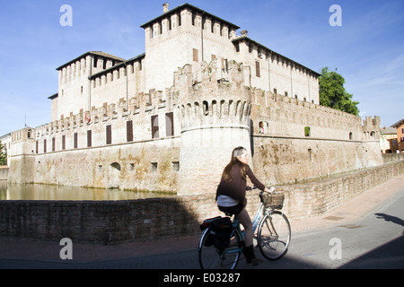 Sanvitale Schloss im Zentrum der mittelalterlichen alten Stadt Werke, in der Nähe von Parma, Emilia Romagna, Italien Stockfoto