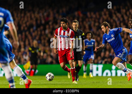 London, UK. 30. April 2014. Atletico Diego COSTA in Aktion während der Champions League Semi Finale match zwischen Chelsea und Atletico Madrid an der Stamford Bridge. Bildnachweis: Aktion Plus Sport/Alamy Live-Nachrichten Stockfoto