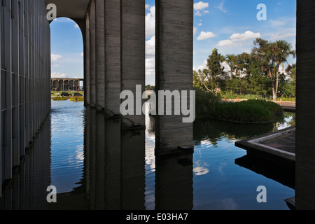 Die Itamaraty Palace (entworfen von dem Architekten Oscar Niemeyer), Sitz des Ministeriums für externe Beziehungen von Brasilien Stockfoto