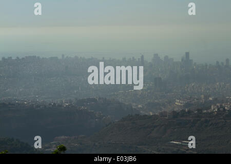 Beirut Libanon. 30. April 2014. Ein Blick über Beirut als Gewalt und Konflikt im benachbarten Syrien hat Libanons Tourismus betroffen. Das Auswärtige Amt hat gegen alle, aber wesentliche Reisen beraten, wie die Syrien bürgerlichen Krieg schwappt über Stockfoto