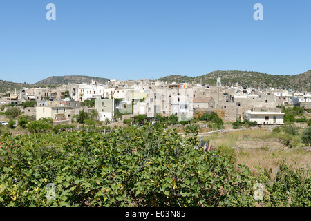 Panoramablick auf mittelalterliche Stadt liegt Olympi auf Südseite griechischen Insel Chios Olympi angelegt wurde Stockfoto