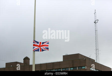 Antrim, Nordirland, Vereinigtes Königreich. 1. Mai 2014. Polizei (Police Service of Northern Ireland) Antrim Polizeistation in Antrim, Nordirland Stockfoto