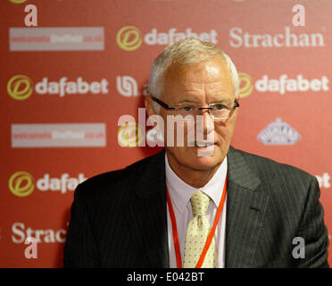 Sheffield, UK. 1. Mai 2014. World Snooker Chairman Barry Hearn Pressekonferenz im Crucile Theatre, Sheffield, England Credit: Action Plus Sport/Alamy Live News Stockfoto