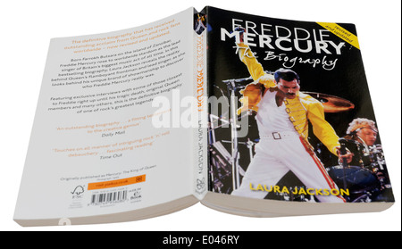 Eine Biographie von Queen's Sänger Freddie Mercury von Laura Jackson Stockfoto