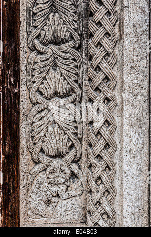 Architektonische Details einer antiken Kirche befindet sich in Grottaglie, Italien Stockfoto