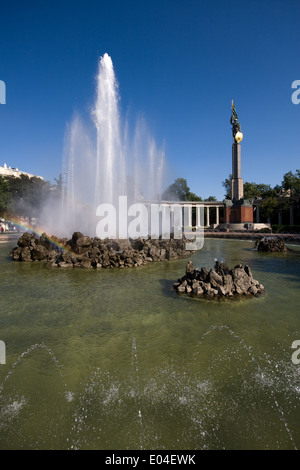 Durfte, Heldendenkmal der Roten Armee, Schwarzenbergplatz, Wien, Österreich Stockfoto