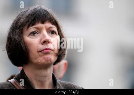 Frances O'Grady (Generalsekretär des TUC) bei der Maikundgebung auf dem Trafalgar Square, London, 1. Mai 2014 Stockfoto