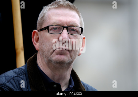Len McCluskey (Gen Sekretär, Gewerkschaft UNITE) bei der Maikundgebung am Trafalgar Square in London, 2014 Stockfoto