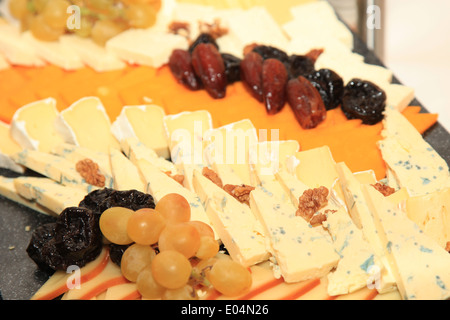 Gourmet-Käse Platte, Französisch Raclette, Luxus Essen Stockfoto