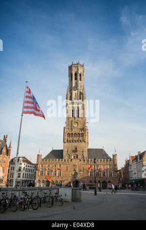 Belfort-Hallen Glockenturm vom Markt, Brügge, Belgien Stockfoto