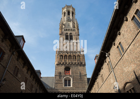 Belfort-Hallen Glockenturm aus dem Hof, Brügge, Belgien Stockfoto