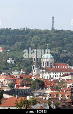Prag, Saint evangelische und Sternwarte, Prag, St. Nikolauskirche Und Sternwarte Stockfoto