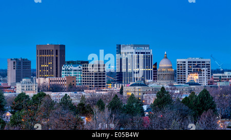 Stadt von Boise, Idaho am nigher mit auf die Lichter der Stadt Stockfoto