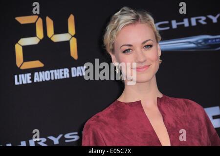 New York, NY, USA. 2. Mai 2014. Yvonne Strahovski im Ankunftsbereich für 24: Weltpremiere LIVE einen anderen Tag, The Intrepid am Pier 86, New York, NY 2. Mai 2014. Bildnachweis: Gregorio T. Binuya/Everett Collection/Alamy Live-Nachrichten Stockfoto