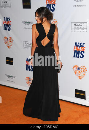 Los Angeles, Kalifornien, USA. 2. Mai 2014. Alessandra Ambrosio Teilnahme an der 21. Jahrestagung Rennen zu löschen MS Gala statt im Hyatt Regency Plaza Hotel in Century City, Kalifornien am 2. Mai 2014. 201 Credit: D. Long/Globe Photos/ZUMAPRESS.com/Alamy Live-Nachrichten Stockfoto