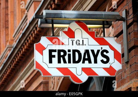 London, England, Vereinigtes Königreich. TGI Friday's Restaurant in der Nähe von Covent Garden Stockfoto