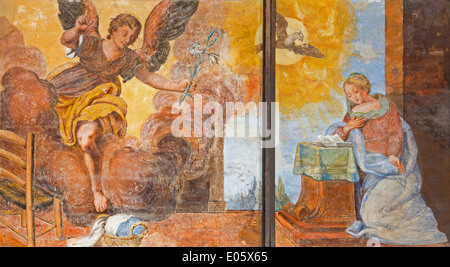 TREVISO, Italien - 18. März 2014: Fresko des Annutciation in St. Nikolaus oder Kirche San Nicolo. Stockfoto