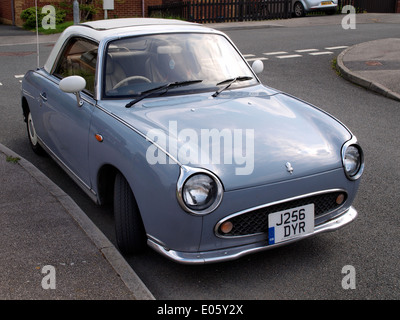 Nissan Figaro Auto, eine kleine Retro-ursprünglich nur in Japan, UK verkauft Stockfoto