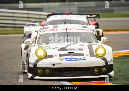 02-03.05.2014. Spa, Belgien. 6-Stunden WEC Endurance Championship Rennsport. #92 PORSCHE AG TEAM MANTHEY (GER) PORSCHE 911 RSR MARCO HOLZER (DEU) FREDERIC MAKOWIECKI (FRA) Stockfoto