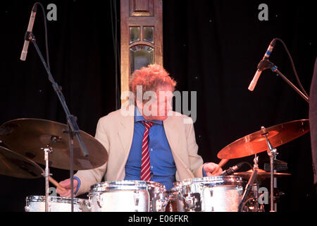 Herbies Jazz Frühstück in Brighton Fringe 2014 durchgeführt bei The Spiegel Tent Stockfoto