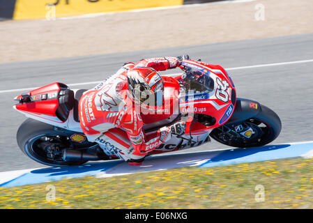 Jerez De La Frontera, Spanien. 4. Mai 2014. MotoGP-Fahrer Andrea Dovisioso beim GRAN PREMIO Bwin DE ESPAÑA in der Rennstrecke von Jerez. Bildnachweis: Kiko Jimenez/Alamy Live-Nachrichten Stockfoto