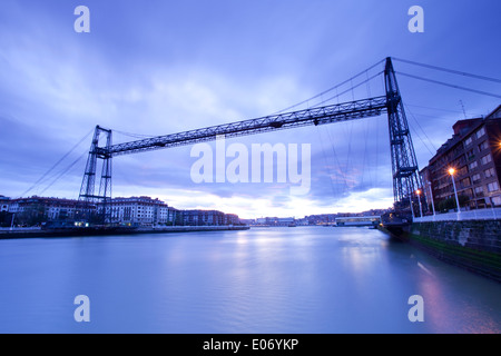 Blick auf die Schwebefähre Vizcaya, auch genannt "Puente Colgante", von der Portugalete Seite, Bilbao, Baskenland, Spanien. Stockfoto