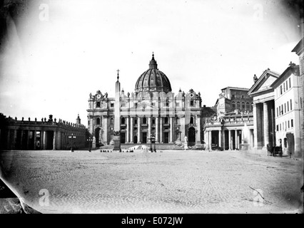 Vue Générale De La Fassade De La Basilique Saint-Pierre-de-Rom, Le Vatikan, Rom Stockfoto