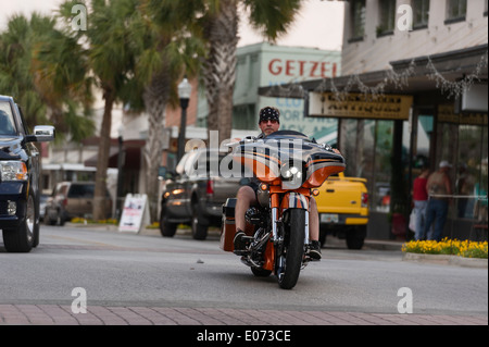 Main Street Leesburg, Florida während der 2014 Leesburg Bikefest jährlichen Motorrad-Rallye Stockfoto