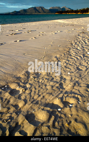 Blick von Cooks Beach Gefahren, Freycinet National Park Stockfoto