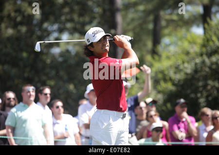 Charlotte, North Carolina, USA. 4. Mai 2014. MARTIN FLORES Abschlag am Loch 6 Sonntag während der Endrunde der Wells Fargo Championship im Quail Hollow Country Club in Charlotte, North Carolina. © Matt Roberts/ZUMAPRESS.com/Alamy Live-Nachrichten Stockfoto