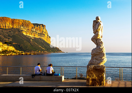 Europa, Frankreich, Bouche-du-Rhône, Cassis. Cape Canaille. Eines der höchsten Klippen in Europa und den höchsten Klippen Frankreichs. Stockfoto