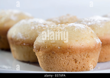 Frisch gebackenen süßen Muffin. Makro mit flachen Dof. Stockfoto