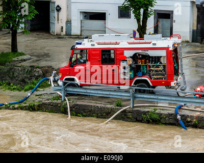 Hochwasser im Jahr 2013 in Steyr, Österreich. Hochwasser und Überschwemmungen, Hochwasser 2013 in Steyr, Österreich. Ueberflutungen Und ueberschwemmu Stockfoto