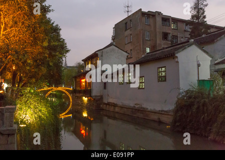 Jiangsu Provinz Suzhou Venedig des Ostens am nig Stockfoto